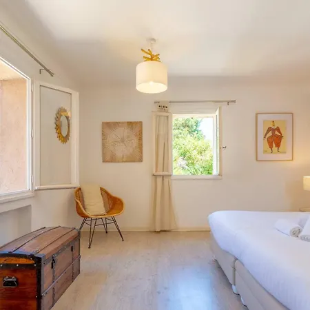 Villa La Perle L Pool & Terrace L Shellter Saint-Tropez
